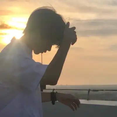 郑君凌